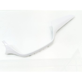 Recambio de moldura para opel crossland x opel 2020 referencia OEM IAM 13463507  