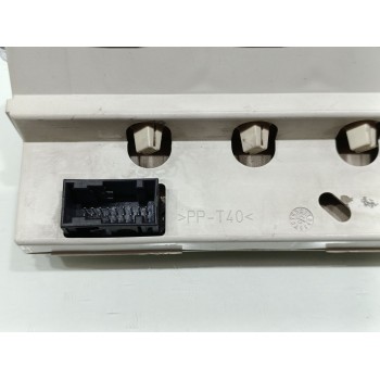 Recambio de pantalla multifuncion para peugeot 206 berlina x-line refri referencia OEM IAM 9647409777  