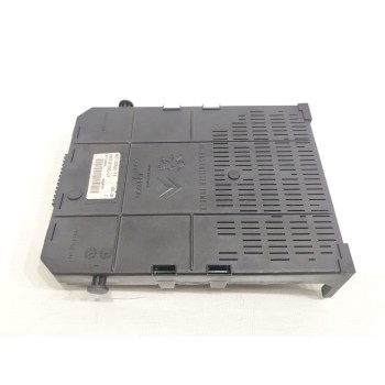 Recambio de caja reles / fusibles para peugeot 307 berlina (s2) d-sign referencia OEM IAM 9660105680  