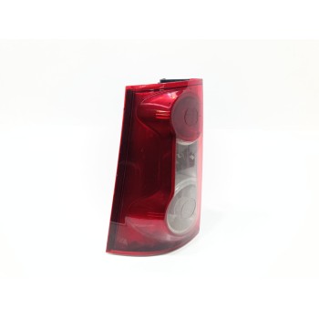 Recambio de piloto trasero izquierdo para dacia logan laureate referencia OEM IAM 8200864612  