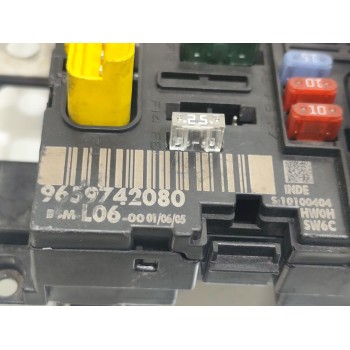 Recambio de caja reles / fusibles para peugeot 307 berlina (s2) d-sign referencia OEM IAM 9659742080  
