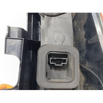 Recambio de piloto trasero izquierdo para dacia logan laureate referencia OEM IAM 8200864612  