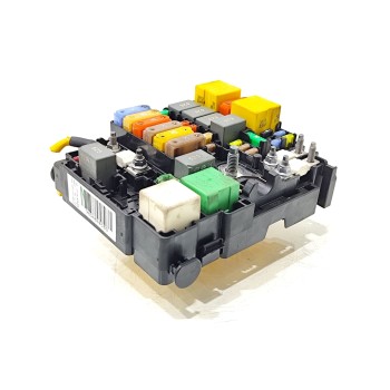 Recambio de caja reles / fusibles para citroën c4 grand picasso feel referencia OEM IAM 9804848580  