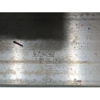 Recambio de refuerzo paragolpes delantero para citroën c4 grand picasso feel referencia OEM IAM 9675941980  