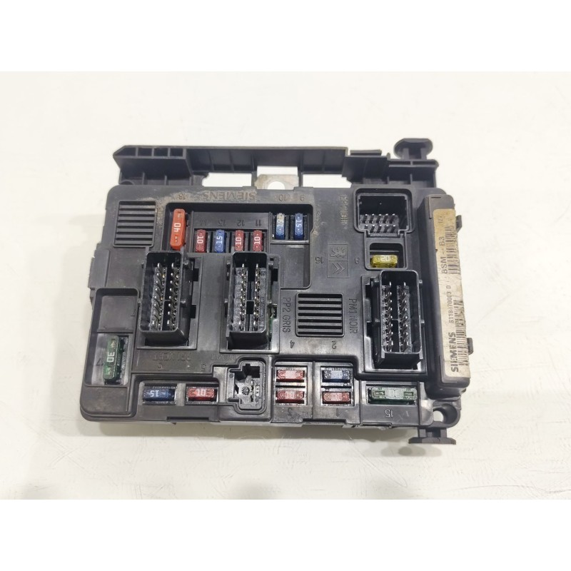 Recambio de caja reles / fusibles para citroën c5 berlina 2.0 hdi premier referencia OEM IAM 9643498880  