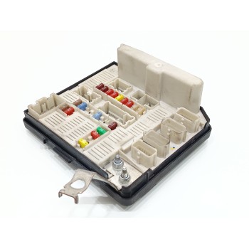 CAJA RELES / FUSIBLES 8200481866G 