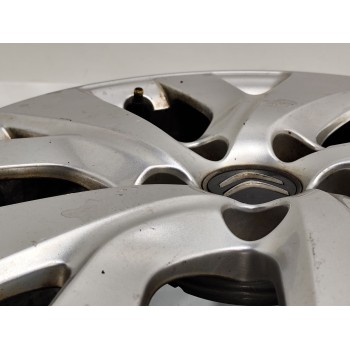 Recambio de llanta para citroën c4 grand picasso feel referencia OEM IAM 9677089777  