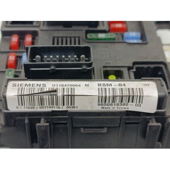 Recambio de caja reles / fusibles para peugeot 206 sw xs referencia OEM IAM 9650618380 U118470004  