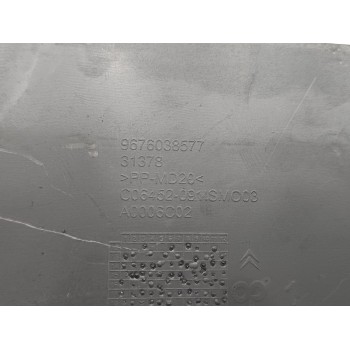 Recambio de moldura para citroën c4 grand picasso feel referencia OEM IAM 9676038577  