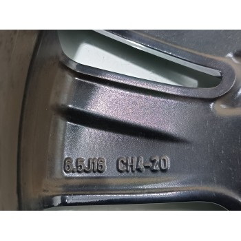 Recambio de llanta para citroën c3 shine referencia OEM IAM 9813075077  