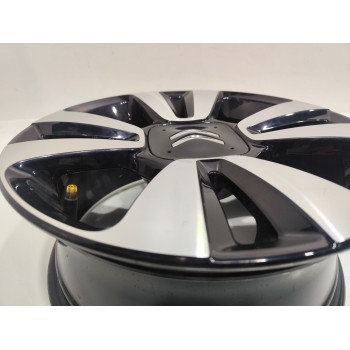 Recambio de llanta para citroën c3 shine referencia OEM IAM 9813075077  