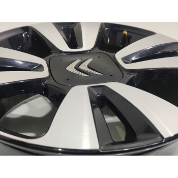 Recambio de llanta para citroën c3 shine referencia OEM IAM 9813075077  
