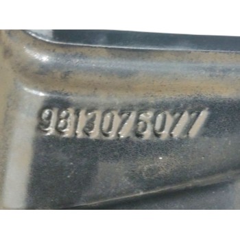 Recambio de llanta para citroën c3 shine referencia OEM IAM 9813075077  