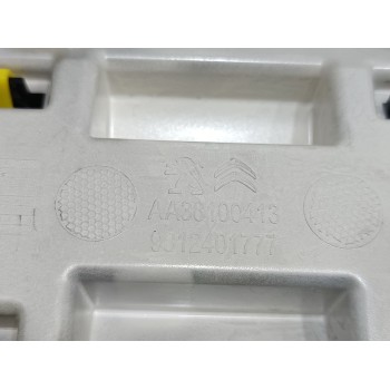 Recambio de moldura para citroën c3 shine referencia OEM IAM 9812401777  