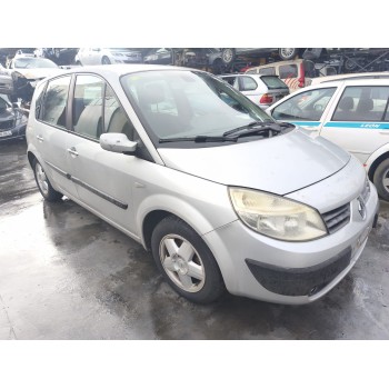 renault scenic ii del año 2005