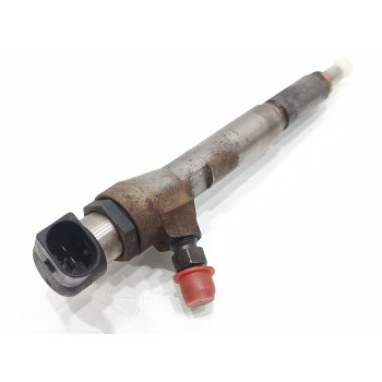 Recambio de inyector para renault megane ii berlina 5p business referencia OEM IAM 8200294788 8200380253 H8200294788  