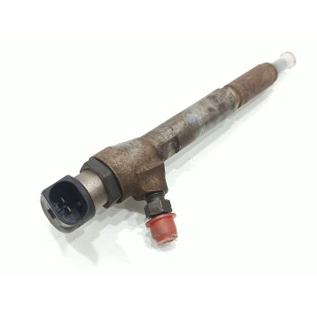 Recambio de inyector para renault megane ii berlina 5p business referencia OEM IAM 8200294788 8200380253 H8200294788  