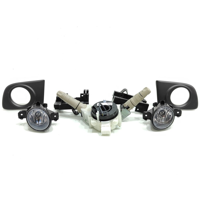 Recambio de faro antiniebla derecho para nissan micra (k12e) referencia OEM IAM KIT FARO ANTINIEBLA NISSAN  