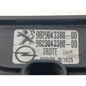Recambio de elevalunas delantero derecho para opel corsa f gs line referencia OEM IAM 9829043380  