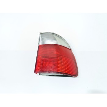 Recambio de piloto trasero derecho para bmw serie 5 touring (e39) 525d referencia OEM IAM 2496322  