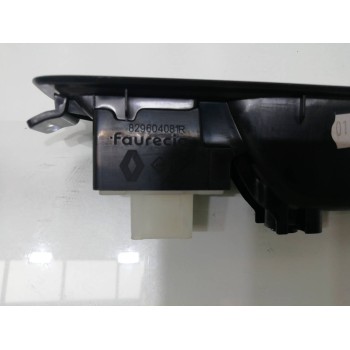 Recambio de mando elevalunas trasero izquierdo para dacia sandero iii referencia OEM IAM 829604081R  