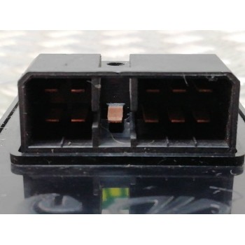 Recambio de mando elevalunas delantero izquierdo para » otros... 470 referencia OEM IAM  MAHINDRA 