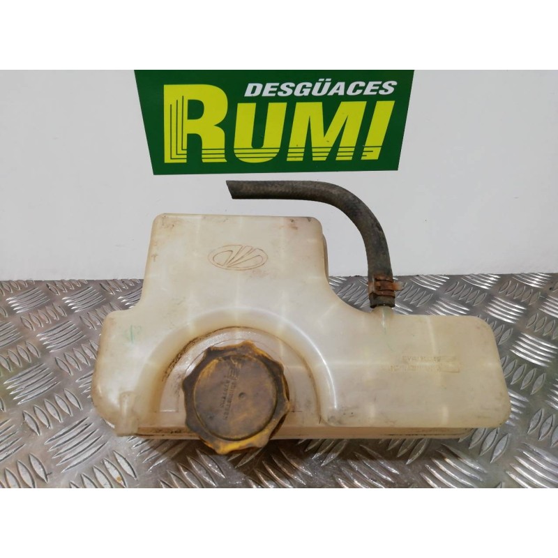 Recambio de deposito expansion para » otros... 470 referencia OEM IAM  MAHINDRA 