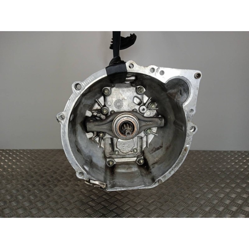 Recambio de caja cambios para » otros... 470 referencia OEM IAM 225D TATA SAFARI 