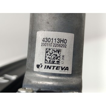 Recambio de elevalunas trasero derecho para opel corsa f gs line referencia OEM IAM 9829045580  