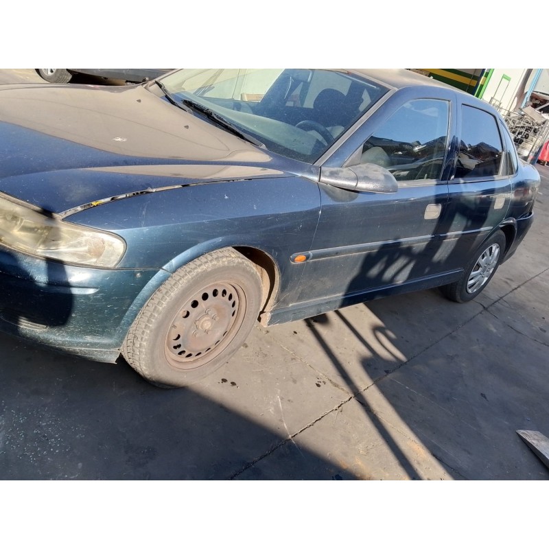 opel vectra b (j96) del año 2000