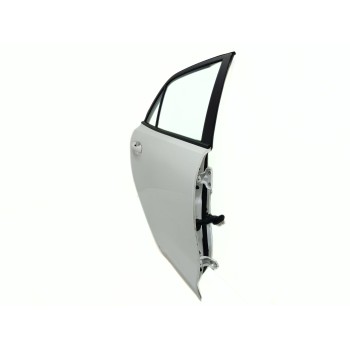 Recambio de puerta trasera derecha para kia rio iv (yb, sc, fb) 1.4 crdi 90 referencia OEM IAM 77004H8000  