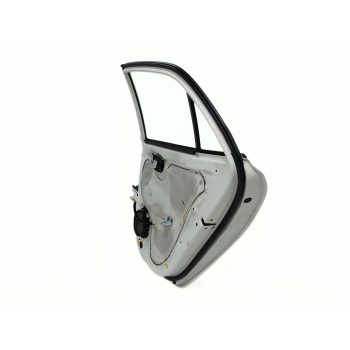 Recambio de puerta trasera derecha para kia rio iv (yb, sc, fb) 1.4 crdi 90 referencia OEM IAM 77004H8000  