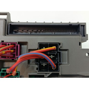 Recambio de caja reles / fusibles para bmw serie 3 berlina (e90) 320d referencia OEM IAM 9119445  