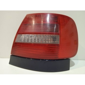 Recambio de piloto trasero derecho para audi a4 berlina (b5) 1.9 tdi referencia OEM IAM 8D0945096F  