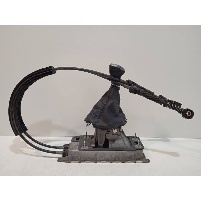 Recambio de palanca cambio para seat leon (1p1) fr referencia OEM IAM 1K0711061B / W01K0711049BP / 1K0711049BP  