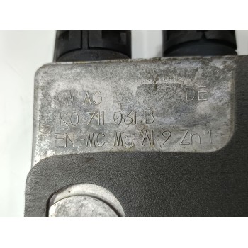 Recambio de palanca cambio para volkswagen caddy ka/kb (2k) furg. referencia OEM IAM 1K0711061B  