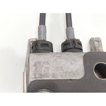 Recambio de palanca cambio para volkswagen caddy furgón/kombi maxi furgón bmt referencia OEM IAM 1T0711049BD / 1K0711061B  