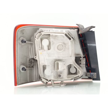 Recambio de piloto trasero derecho para audi a4 avant (8e) 2.0 tdi referencia OEM IAM 8E9945096C  