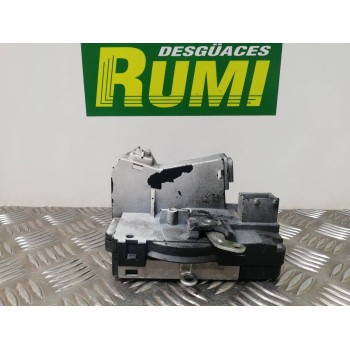 Recambio de cerradura puerta trasera izquierda para opel vivaro combi 2.9t corto referencia OEM IAM   