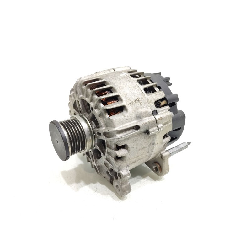 Recambio de alternador para volkswagen golf vii lim. advance bluemotion referencia OEM IAM 03L903023L  