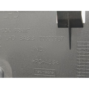 Recambio de guantera para audi a3 (8v) ambition referencia OEM IAM T0503987  