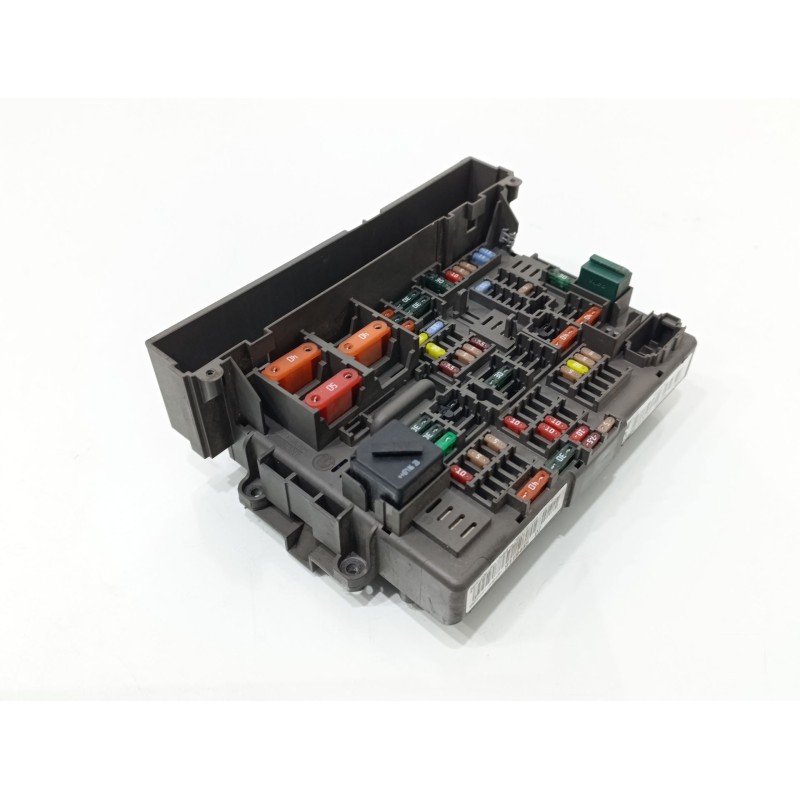 Recambio de caja fusibles delantera para bmw 3 coupé (e92) 320 d referencia OEM IAM 61146978270 / 9119445 / 57660310  