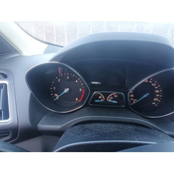 ford kuga (cbs) del año 2017