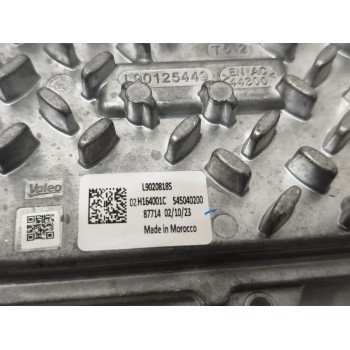 Recambio de centralita faros xenon para peugeot 3008 allure pack referencia OEM IAM L90125449  