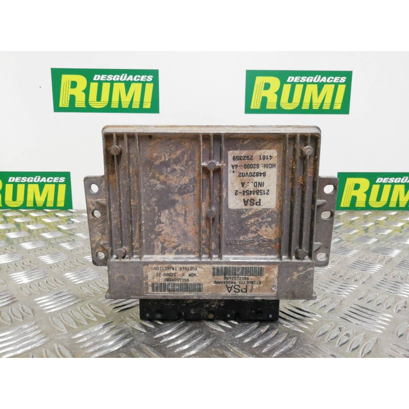 Recambio de centralita motor uce para citroën xsara berlina 1.4 chrono referencia OEM IAM 9652202480 9646509880 