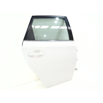 Recambio de puerta trasera derecha para toyota auris active referencia OEM IAM   