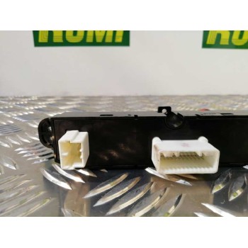 Recambio de warning para kia cee´d emotion referencia OEM IAM 937001H000 2020063021 937001H010