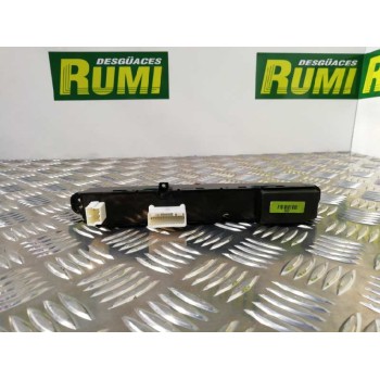 Recambio de warning para kia cee´d emotion referencia OEM IAM 937001H000 2020063021 937001H010