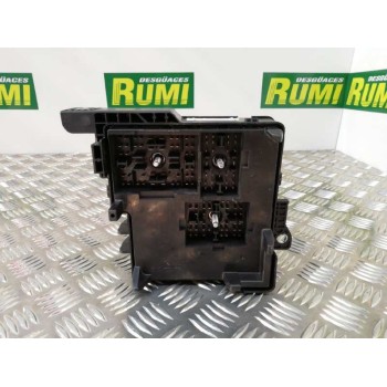 Recambio de caja reles / fusibles para kia cee´d emotion referencia OEM IAM   