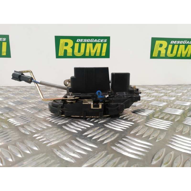 Recambio de cerradura puerta delantera derecha para kia shuma ii 1.6 ls berlina portón referencia OEM IAM   